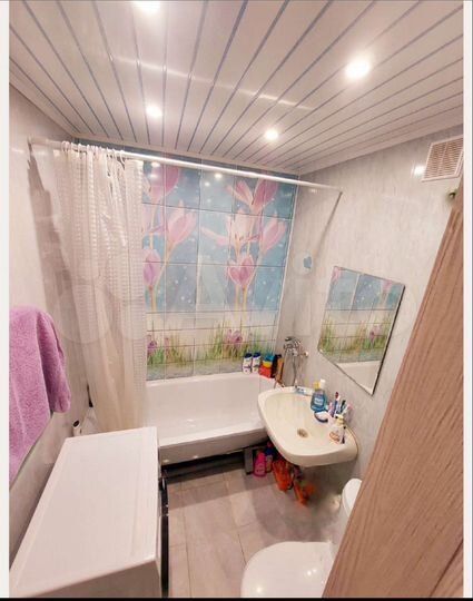 2-к. квартира, 43 м², 5/5 эт.