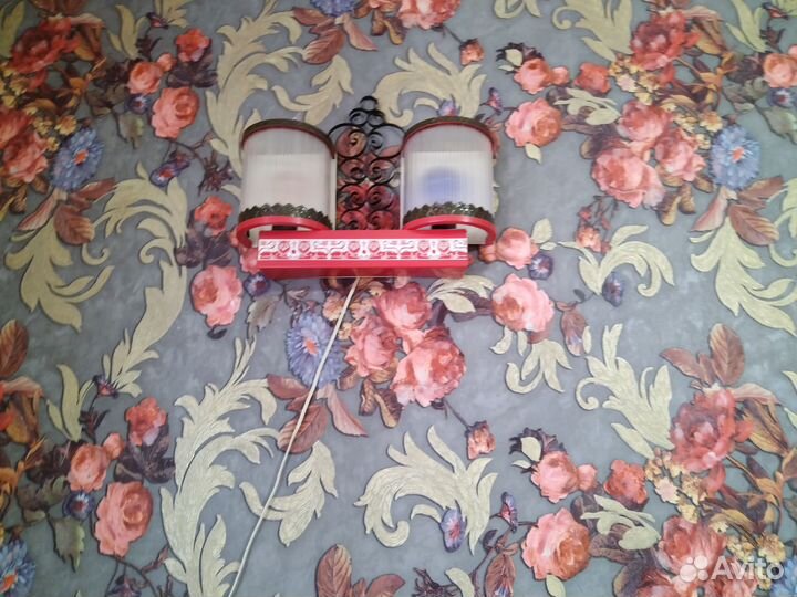 Светильники,арко,телефоны, посуда СССР