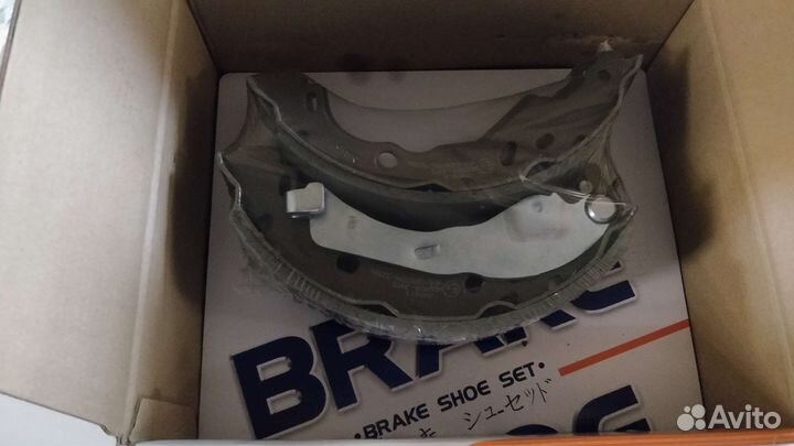 Колодки тормозные барабанные Renault Logan