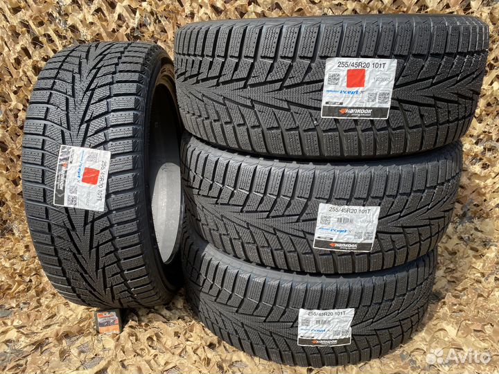Hankook Winter I'Cept X RW10 255/45 R20 110T