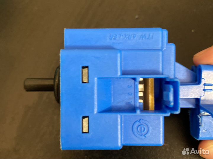 Продаю запчасть на стиральную машину хаер