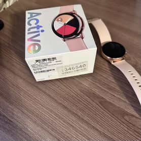 Смарт-часы Samsung Galaxy Watch Active