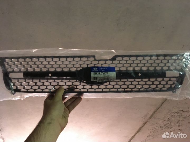 Getz 02-05, решетка радиатора