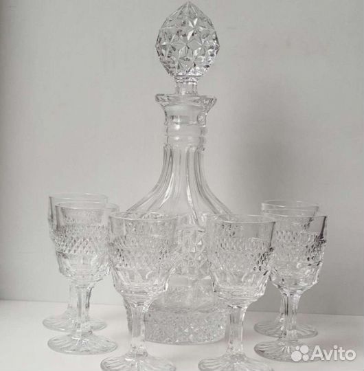 Графин/штоф с рюмками.Хрусталь.Богемия.Новый