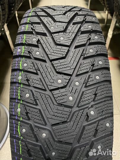 Hankook Winter I'Pike RS2 W429 215/65 R16 102T