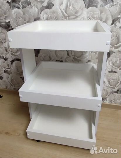 Тележка косметологическая