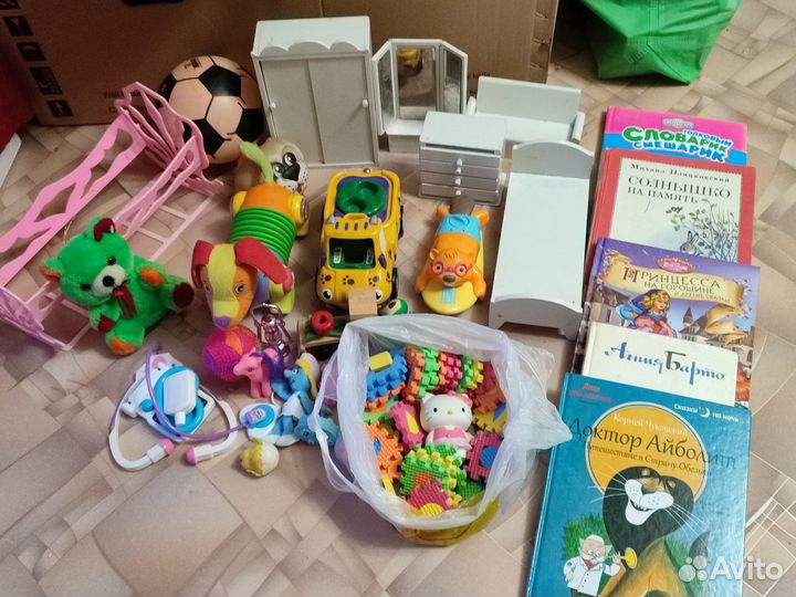 Игрушки для девочки пакетом