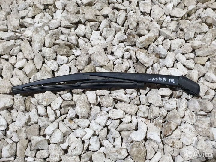 Поводок заднего дворника Mazda 3 BL