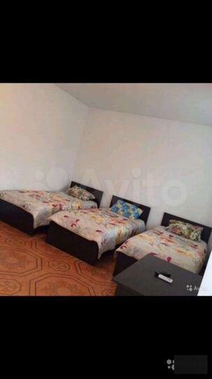 Комната 60 м², 2/2 эт.