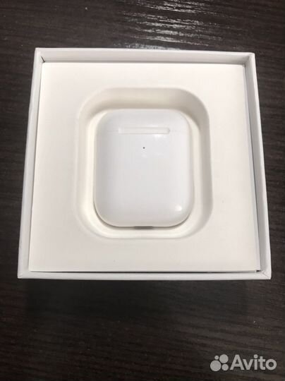 Наушники airpods