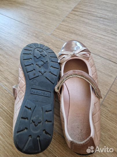 Туфли для девочки 35