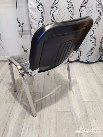 Офисный стул изо новый