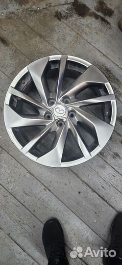 Литые диски 5 114 R18 Nissan оригинальные