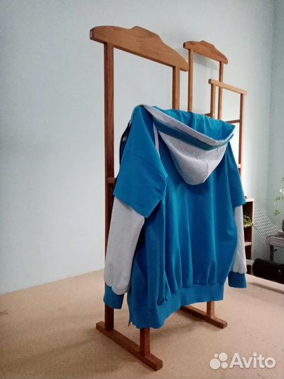 Вешалка напольная, разборная