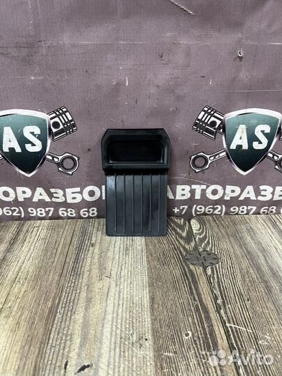 Bmw x4 g02 Пол центральной консоли / органайзер