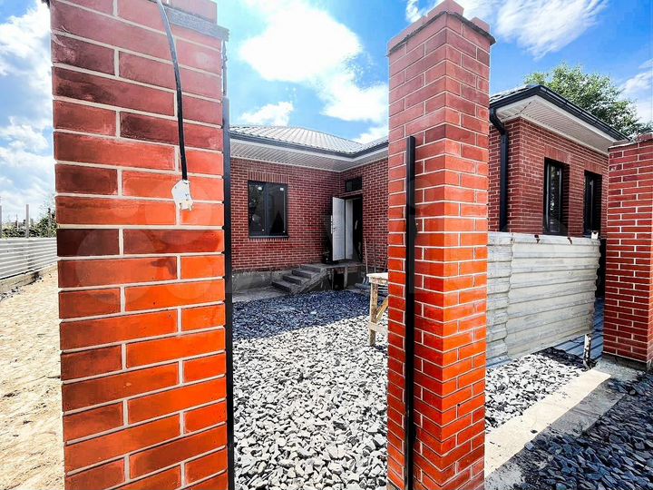 Дом 95 м² на участке 2,5 сот.