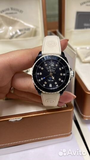Часы armand nicolet
