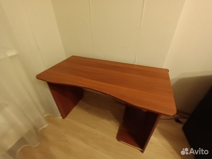 Компьютерный стол бу бесплатно