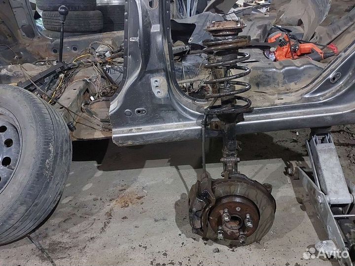 Стойка передняя kia spectra