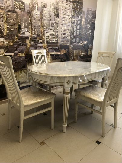 2-к. квартира, 90 м², 11/13 эт.