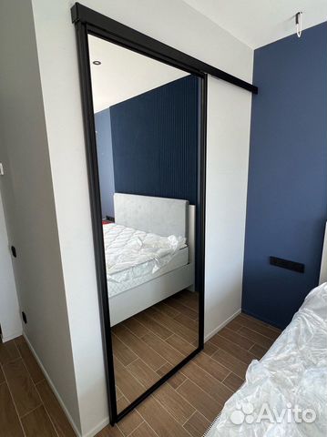 Зеркальные двери купе