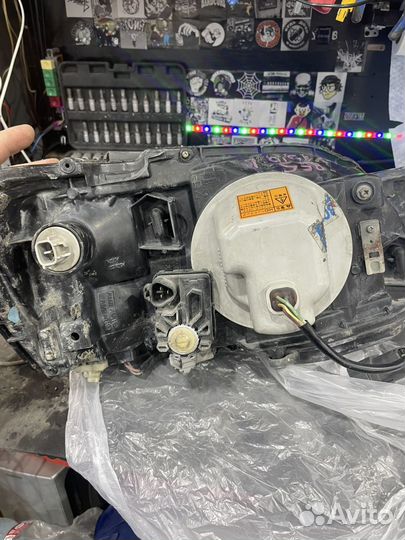 Фара subaru legacy