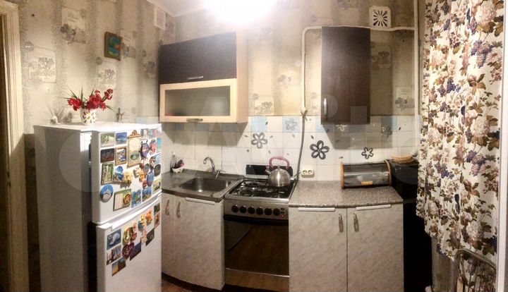 2-к. квартира, 46 м², 1/3 эт.