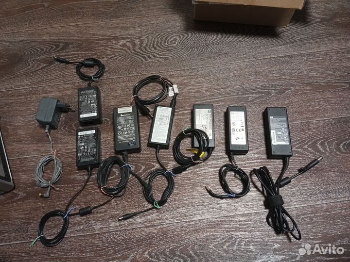 Адаптеры, блоки питания для ноутбуков и тд