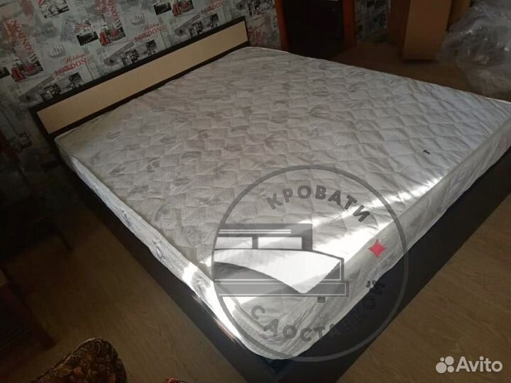Кровать двуспальная