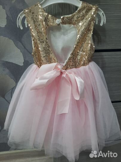 Нарядное платье для девочки р.92 (1+1 ) 2 платья