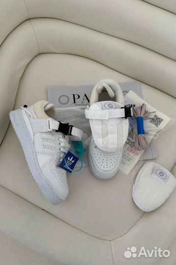 Кроссовки оптом