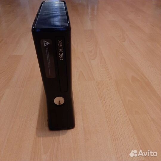Приставка Xbox 360