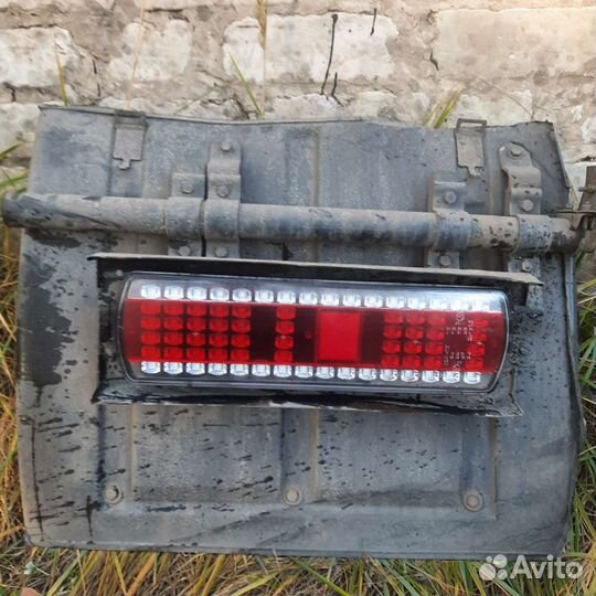 Фонарь задний, грузовой