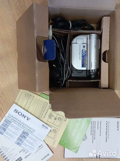 Видеокамера Sony handycam