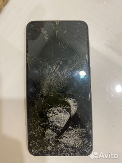 Samsung Galaxy A30, 3/32 ГБ