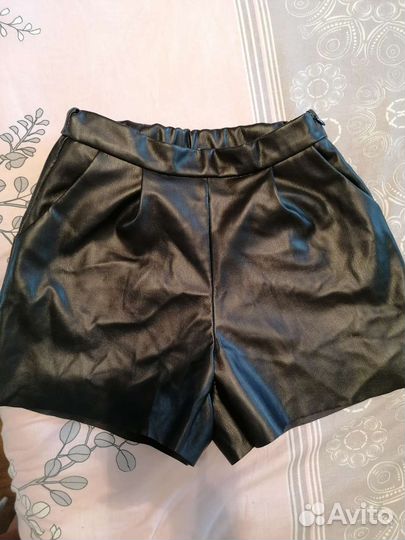 Кожаные шорты для девочки