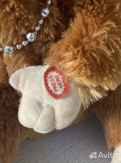 Интерактивная обезьянка поет танцует