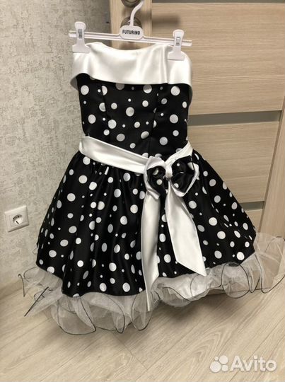 Платье для девочки на рост 134
