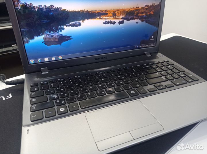 Ноутбук Samsung A10-4600M Radeon 7670M