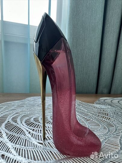 Carolina Herrera Very good girl glam