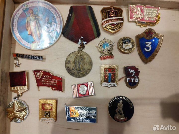 Значки СССР