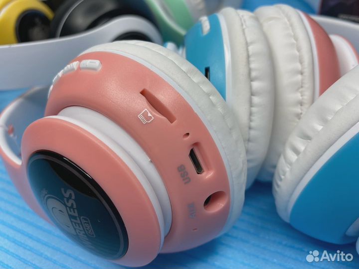 Наушники беспроводные с подсветкой Fifa