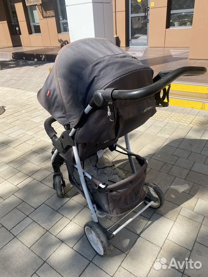 Прогулочная коляска