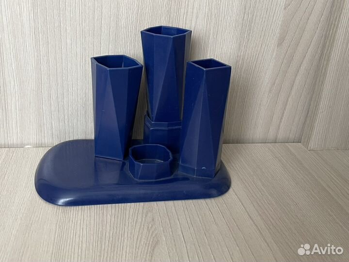 Органайзер-подставка для карандашей, ручек