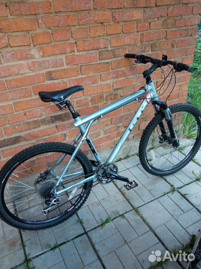 Велосипед горный GT Avalanche expert L