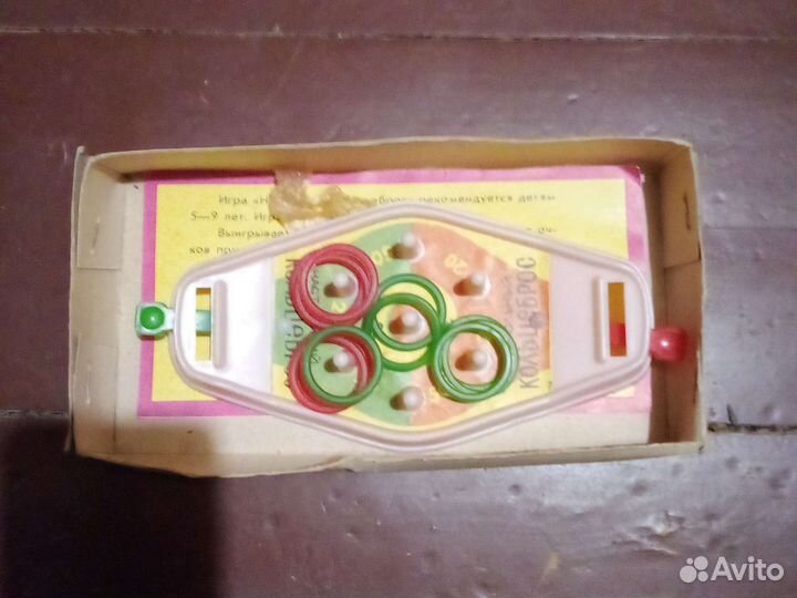 Игрушка настольный кольцеброс