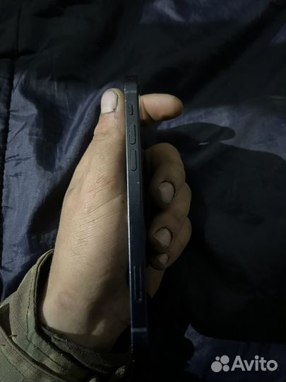 iPhone 12, 64 ГБ