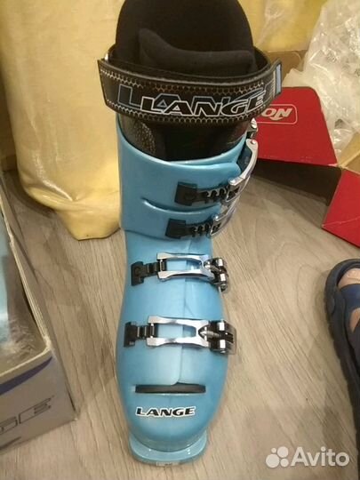 Горнолыжные ботинки