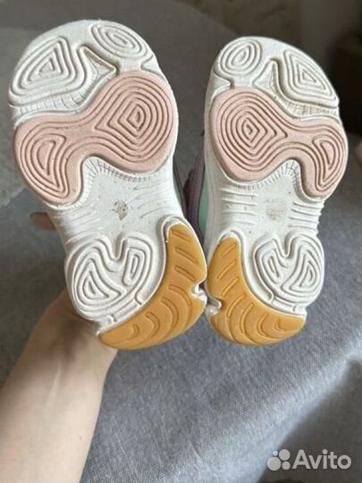 Кроссовки котофей 22 размер