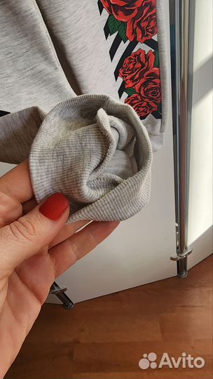 Спортивный костюм женский новый s 42